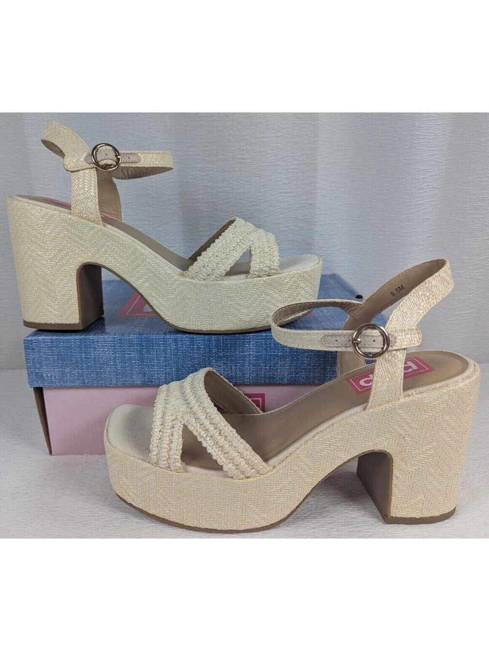 pop Applaud - Natural Woven Sandals - Chunky Platform Heel - Size 9.5M